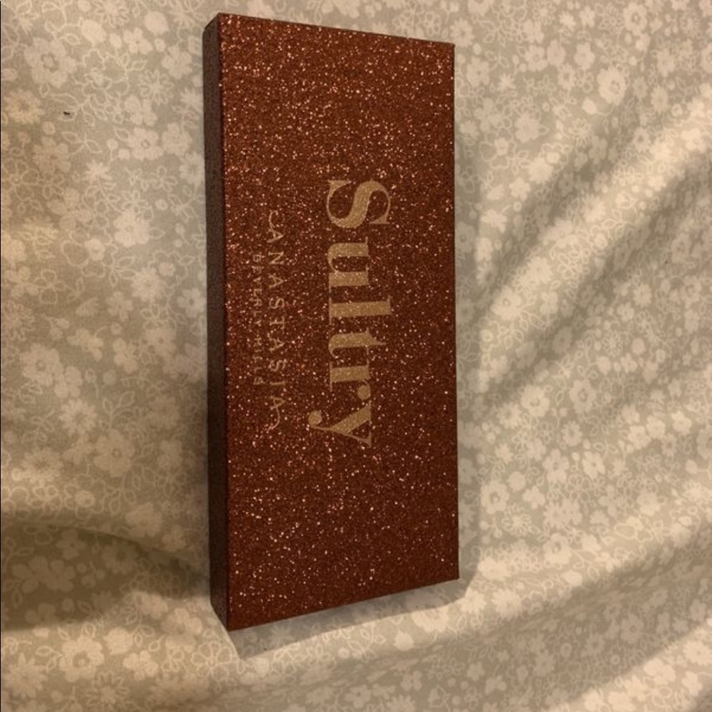 Anastasia Beverly Hills Sultry Palette